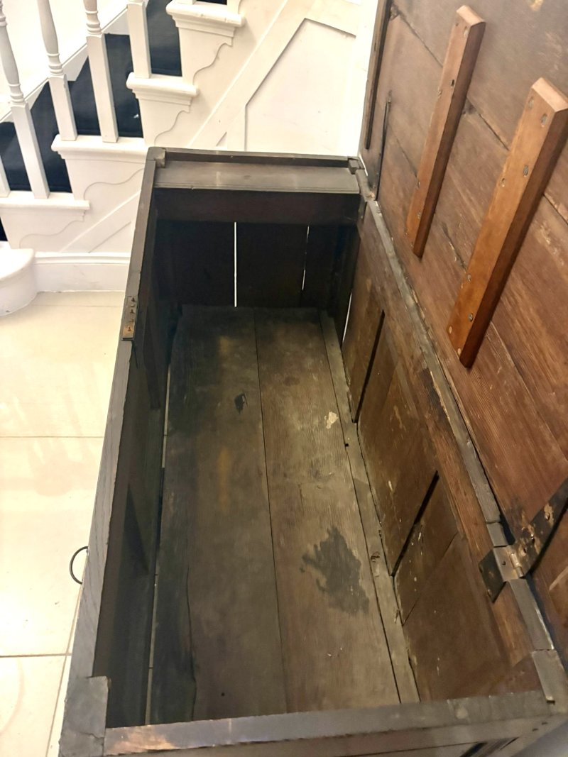 Exceptional Quality 17th Century Antique Oak Mule Chest with Marquetry Inlay